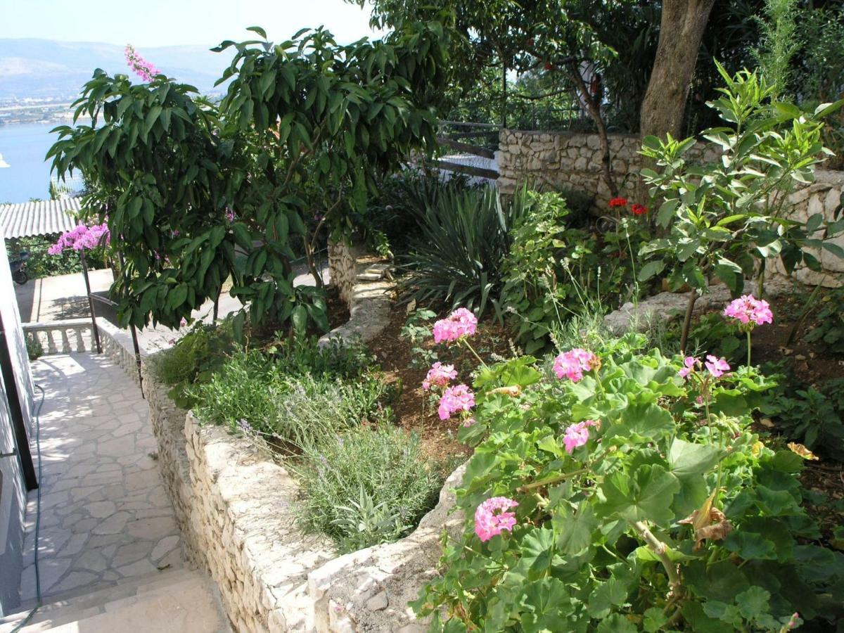 Apartments Zuzul - Τρογκίρ Εξωτερικό φωτογραφία